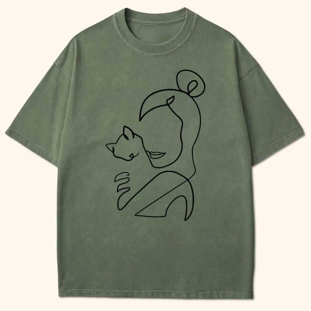 Cat Mom Embrace T-Shirt Moss / S 16376190931589730484 T-Shirt