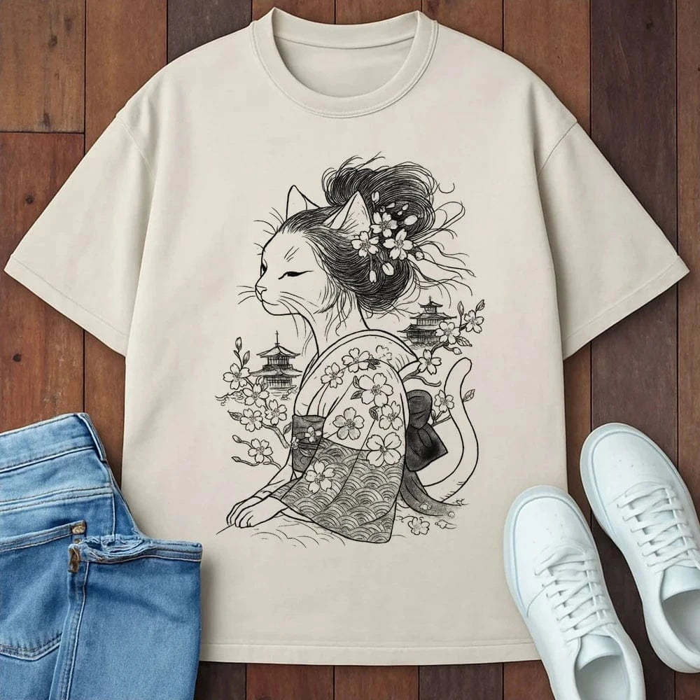 Elegant Gaze T-Shirt Ivory / S 18047137867899229708 T-Shirt