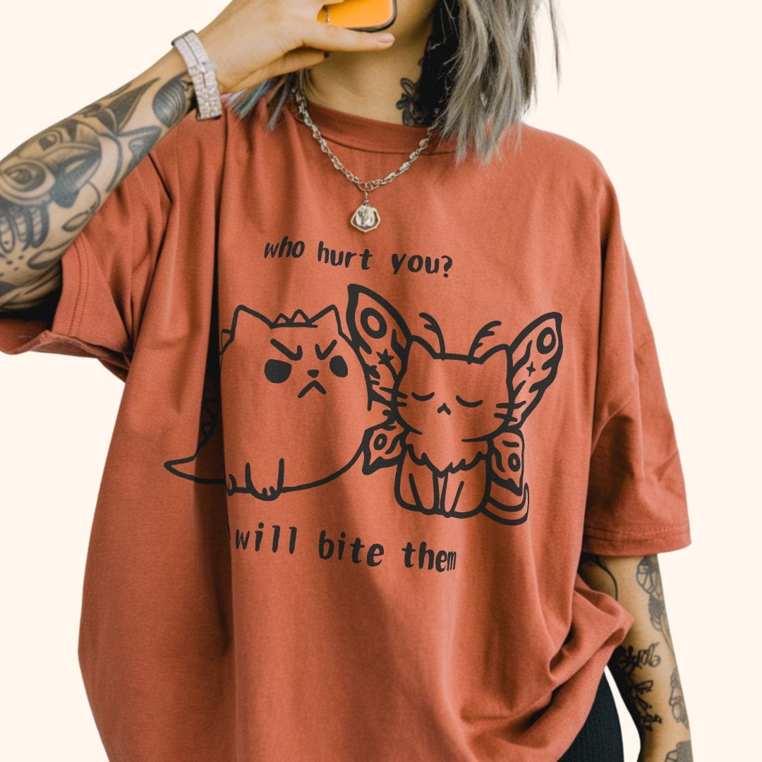 Kyattojira Bites T-Shirt T-Shirt