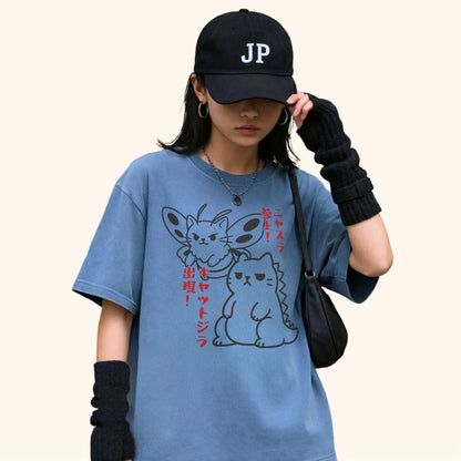 Kyattojira X Nyasura Arrives T-Shirt T-Shirt