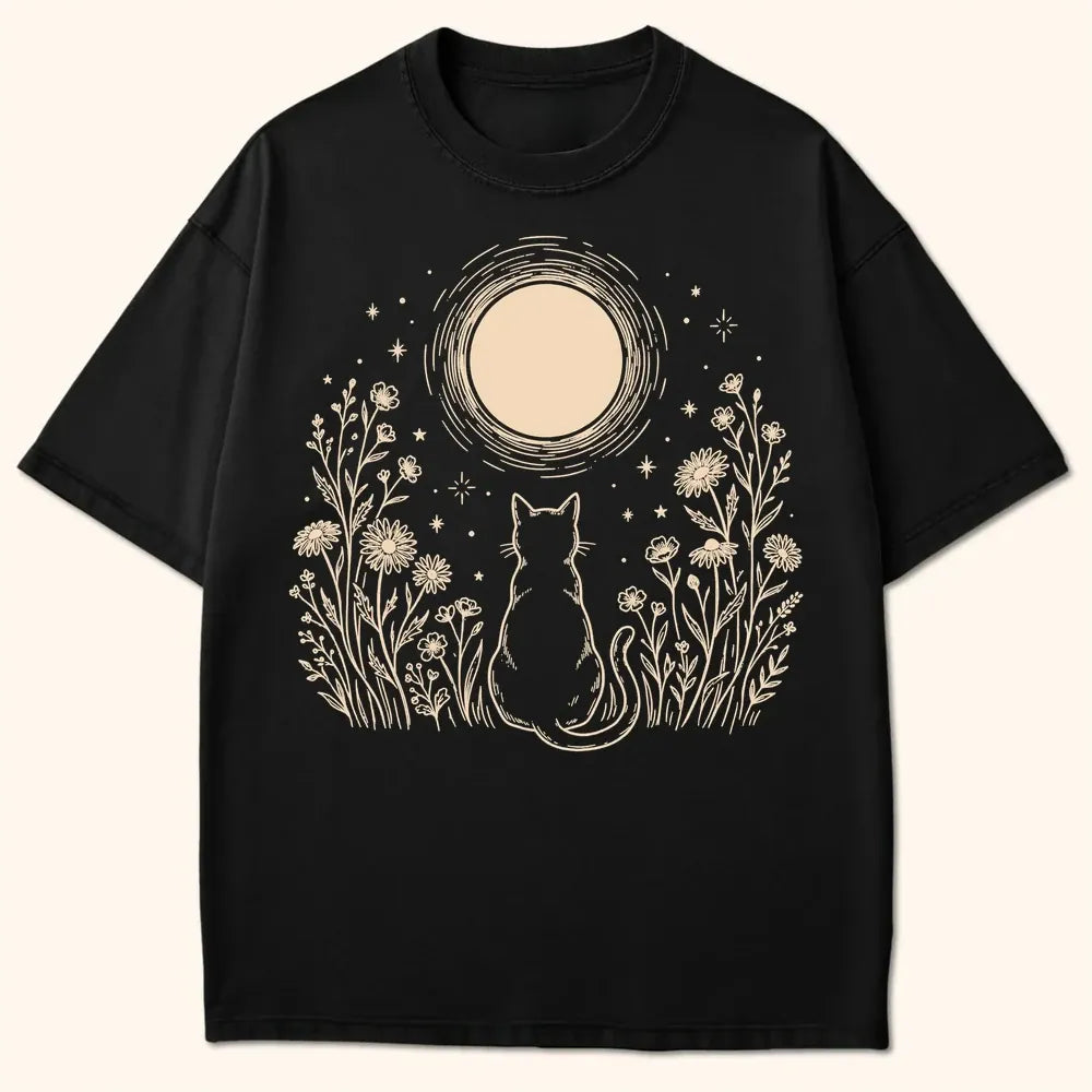 Moonlit Familiar T-Shirt Black / S 14515746334354747773 T-Shirt