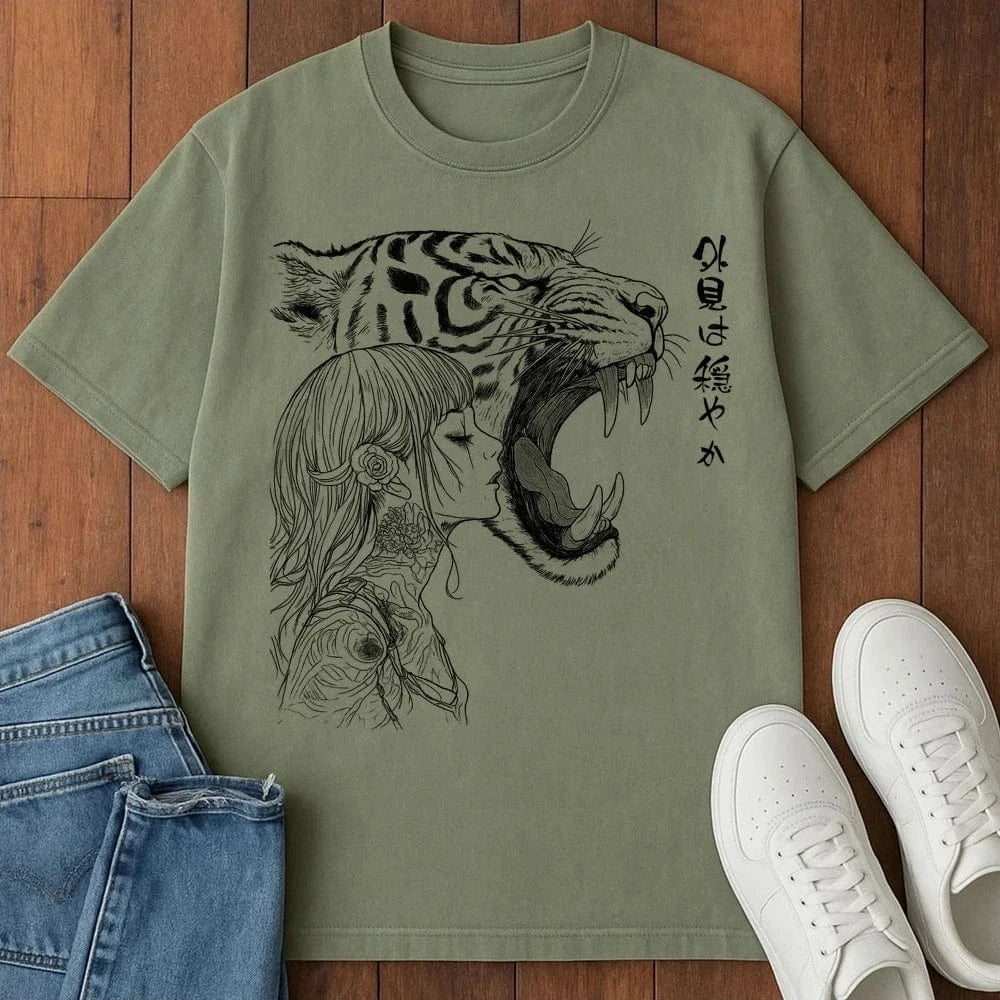 Outward Calm T-Shirt Moss / S 94319545028746321038 T-Shirt