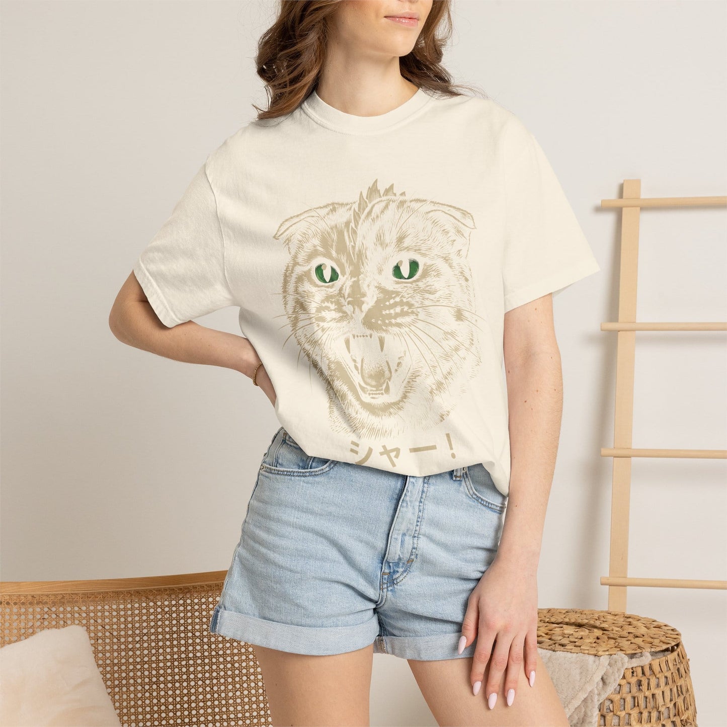 Shaaa! T-Shirt T-Shirt